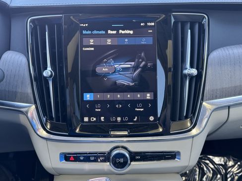 Used 2024 Volvo S90 T8 Ultimate w/ Lounge Package image 63