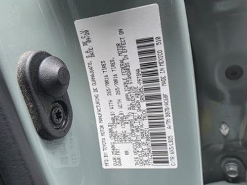 Used 2021 Toyota Tacoma TRD Pro AWD/4WD image 22
