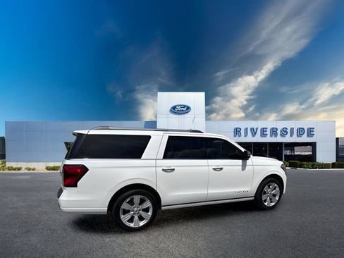 Certified 2024 Ford Expedition Max Platinum AWD/4WD image 3