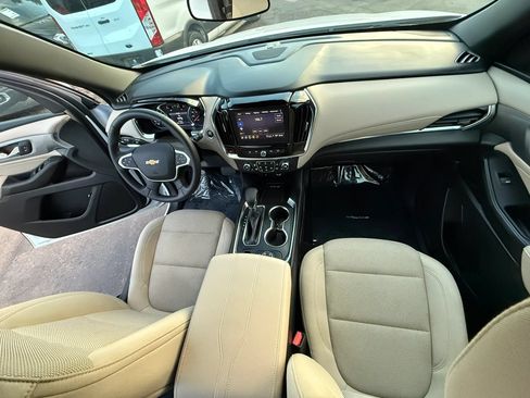 Used 2023 Chevrolet Traverse LT w/ LPO, Cargo Package AWD/4WD image 20