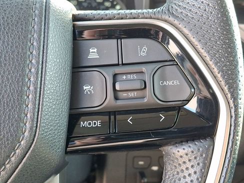 Used 2023 Toyota Tundra SR5 w/ SR5 Premium Package AWD/4WD image 25