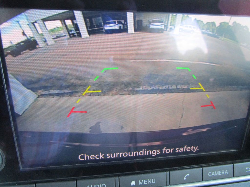 Used 2025 Nissan Altima 2.5 SV FWD image 38