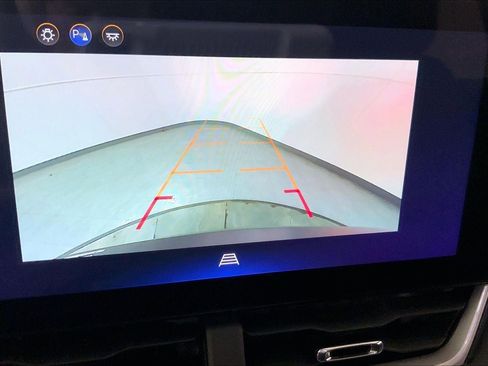 Used 2025 Chevrolet Equinox LT image 21