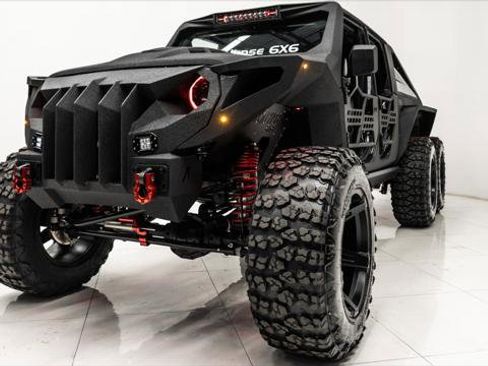 Used 2025 Jeep Gladiator Sport image 25