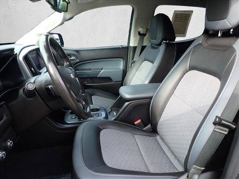 Used 2019 Chevrolet Colorado Z71 AWD/4WD image 10