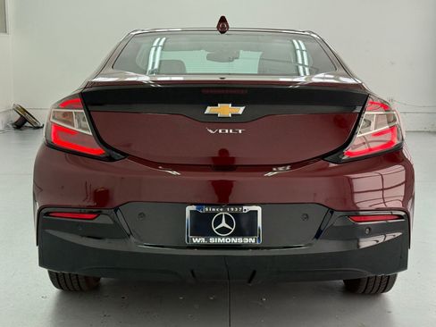 Used 2017 Chevrolet Volt Premier w/ Driver Confidence II Package image 9