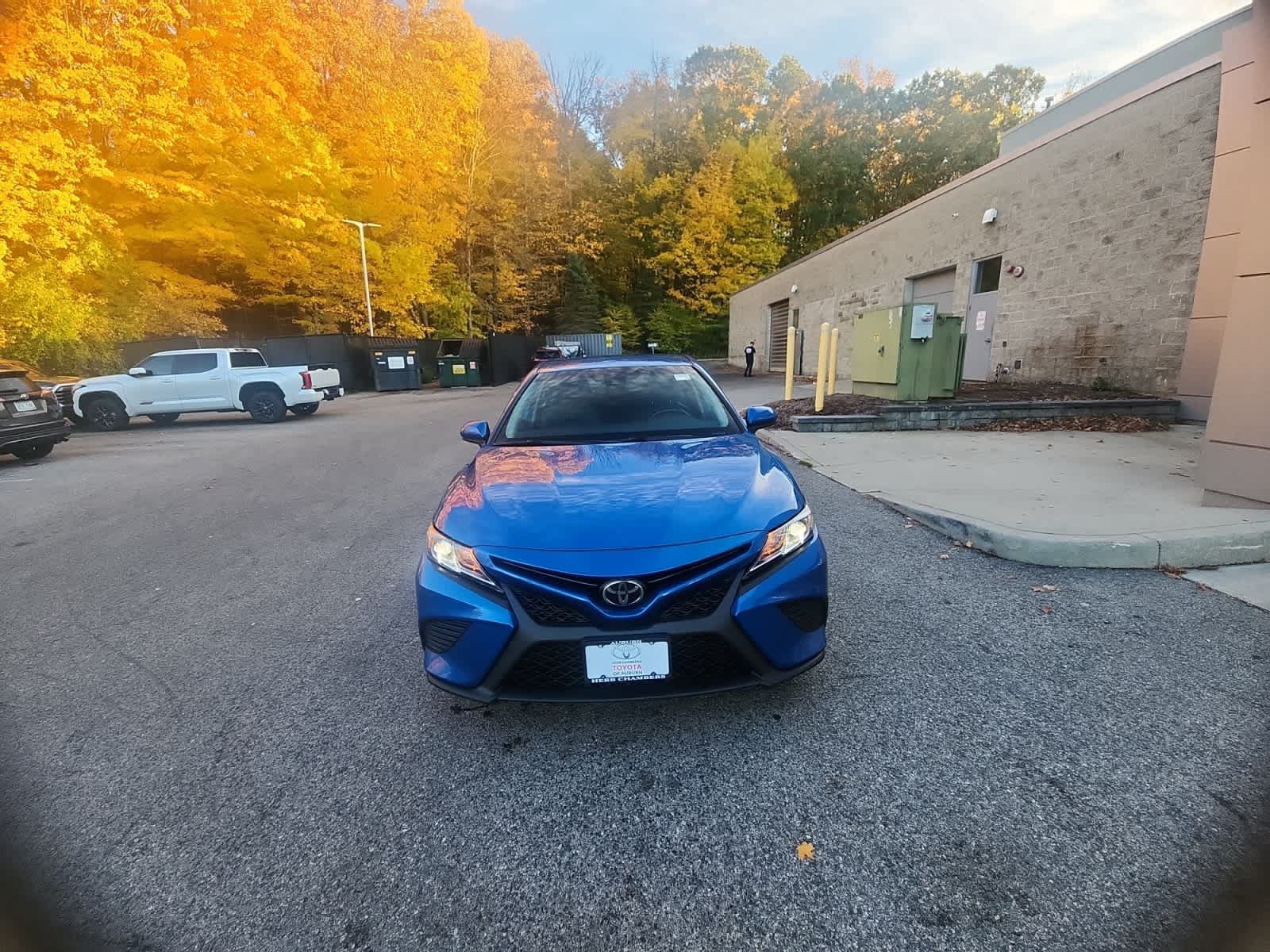 Used 2019 Toyota Camry SE FWD image 24