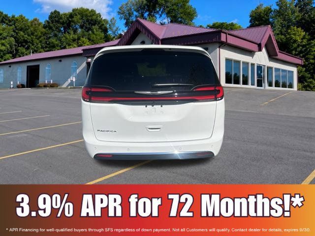 New 2026 Chrysler Pacifica Select FWD image 5