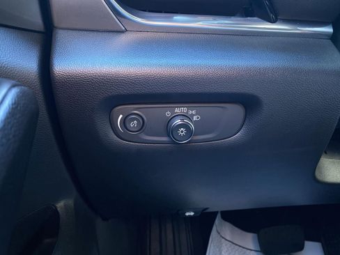 Used 2023 Chevrolet Traverse LT w/ LPO, Floor Liner Package image 9