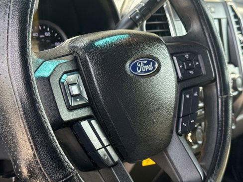 Used 2017 Ford F250 XLT w/ XLT Value Package image 21