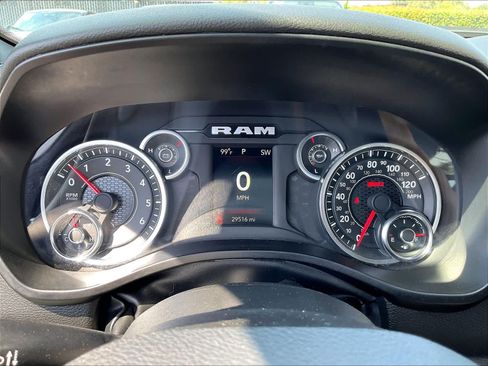 Used 2023 RAM 1500 Big Horn AWD/4WD image 23