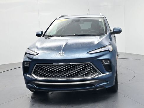 Used 2024 Buick Encore GX Avenir w/ Avenir Convenience Package FWD image 3