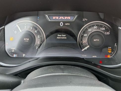 New 2026 RAM 1500 Big Horn AWD/4WD image 15