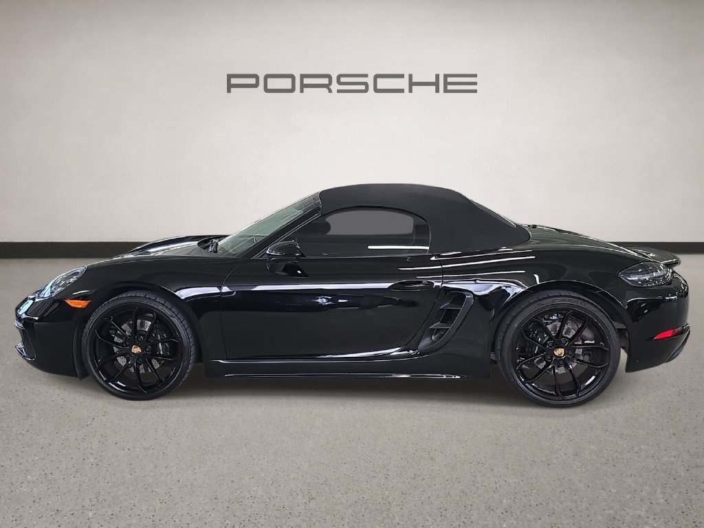 Certified 2024 Porsche 718 Boxster RWD image 2