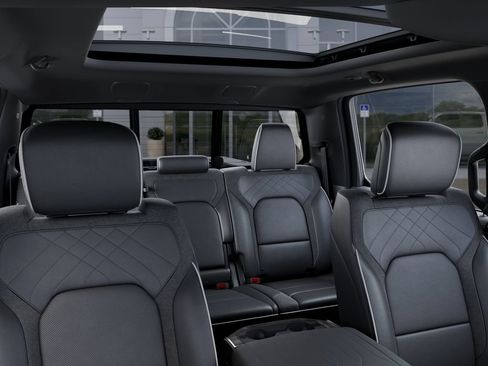 New 2025 RAM 1500 Limited AWD/4WD image 27