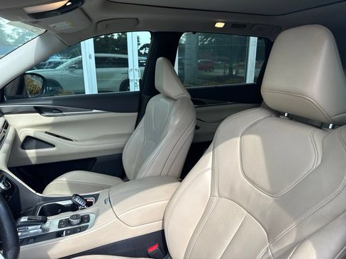 Used 2023 INFINITI QX60 Luxe w/ Cargo Package FWD image 10
