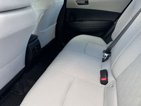 Certified 2024 Toyota Corolla Cross L image 4