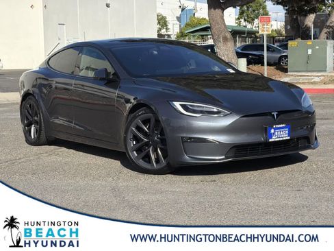 Used 2021 Tesla Model S Plaid image 1