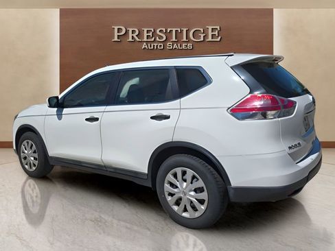 Used 2016 Nissan Rogue S image 32