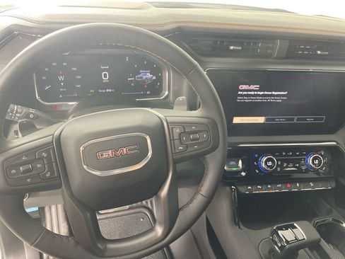 Used 2026 GMC Sierra 1500 AT4 w/ Technology Package AWD/4WD image 11