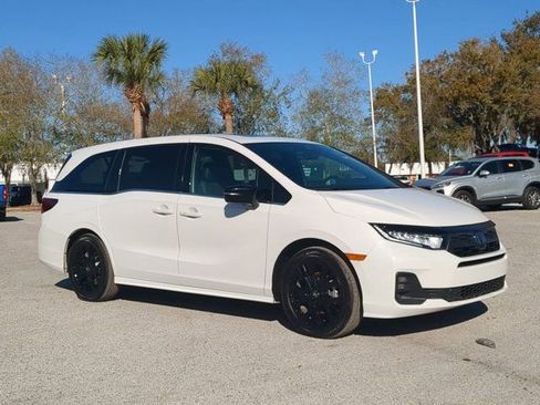 Used 2025 Honda Odyssey Sport-L image 2
