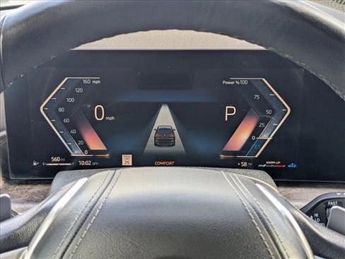 Used 2023 BMW X7 xDrive40i w/ Premium Package image 11