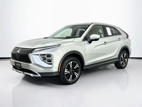 Used 2024 Mitsubishi Eclipse Cross SE AWD/4WD image 3