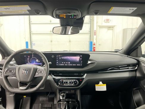 New 2026 Buick Envista Sport Touring image 10
