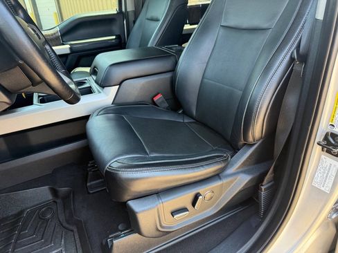 Used 2019 Ford F250 Lariat w/ Lariat Value Package AWD/4WD image 15