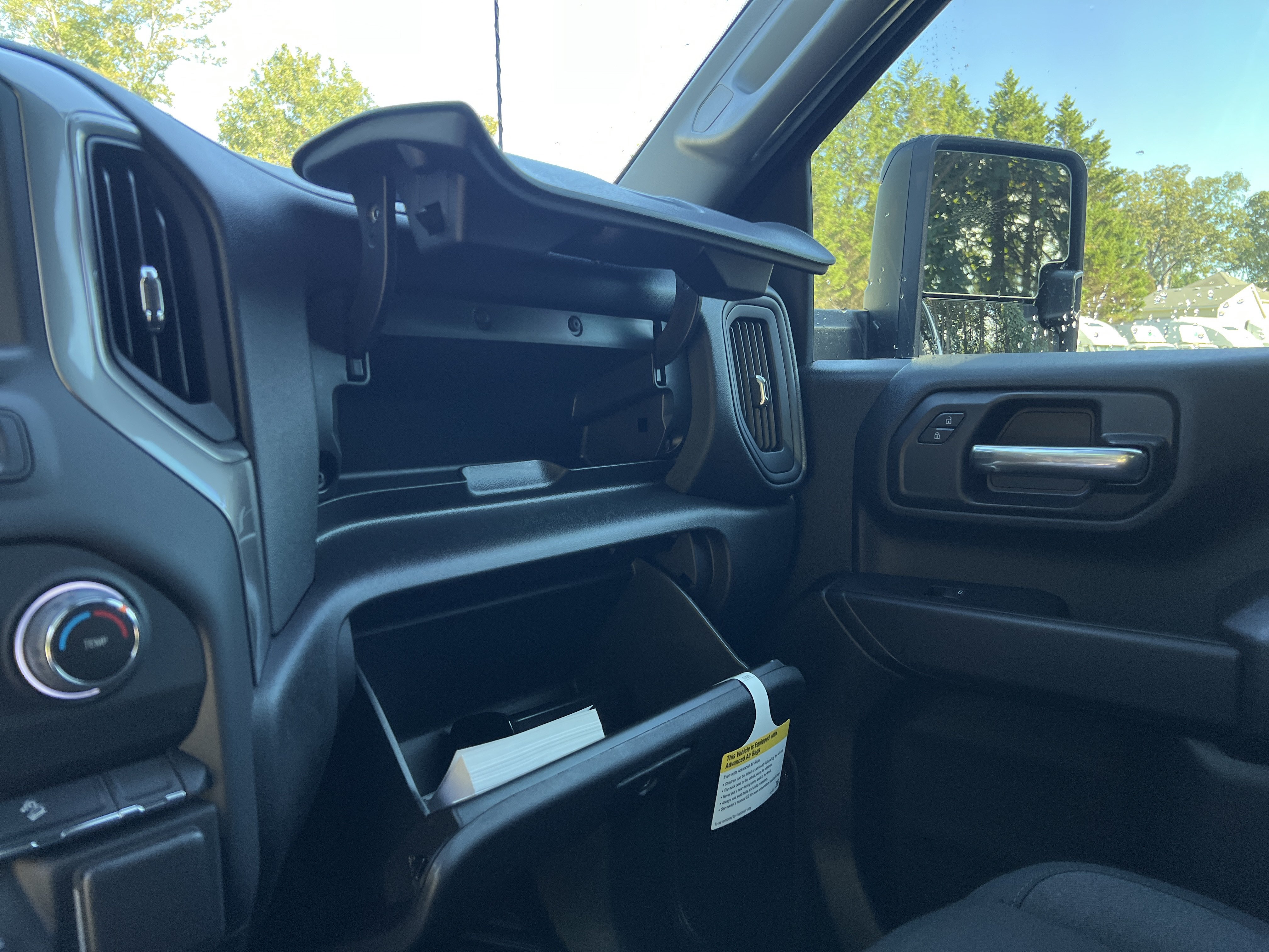 New 2026 Chevrolet Silverado 2500 Custom w/ Custom Value Package AWD/4WD image 30