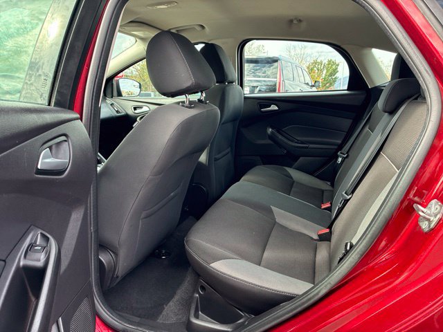 Used 2014 Ford Focus SE FWD image 15