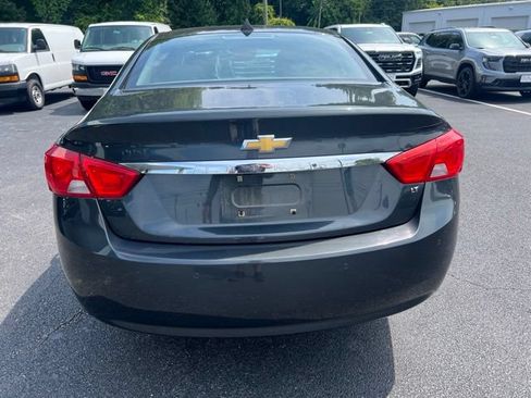 Used 2014 Chevrolet Impala LT w/ Premium Seating Package FWD image 27