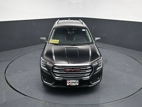 Used 2024 GMC Terrain SLT AWD/4WD image 30