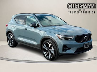 Used 2023 Volvo XC40 B5 Plus w/ Climate Package