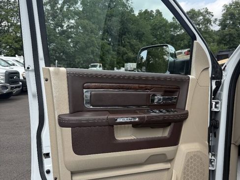 Used 2016 RAM 2500 Longhorn AWD/4WD image 14