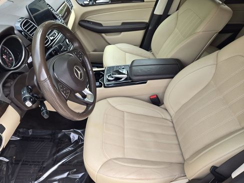 Certified 2018 Mercedes-Benz GLE 350 4MATIC image 3