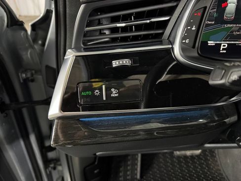 Used 2023 Audi SQ7 Premium Plus AWD/4WD image 26