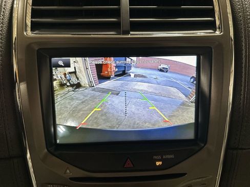 Used 2013 Lincoln MKX AWD image 24