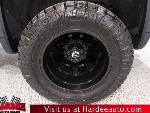Used 2024 GMC Sierra 3500 Denali Ultimate AWD/4WD image 10