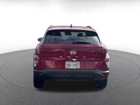 Used 2025 Hyundai Kona SEL image 12