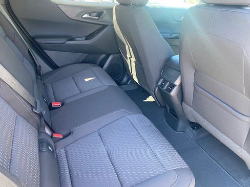 New 2026 Chevrolet Equinox LT image 12