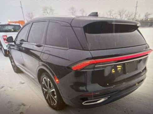 Used 2024 Lincoln Nautilus Reserve w/ Equipment Group 203A image 16