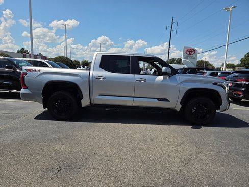 Used 2024 Toyota Tundra Platinum w/ TRD Off-Road Package AWD/4WD image 11