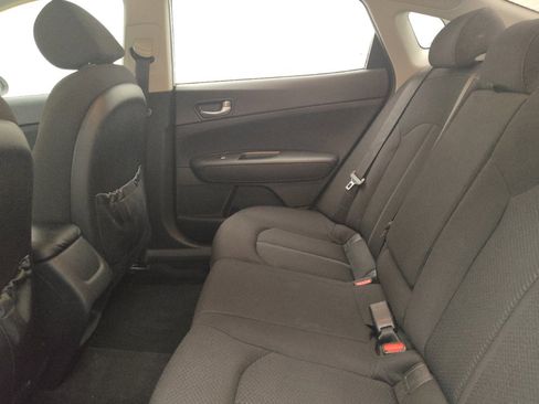 Used 2016 Kia Optima LX FWD image 18