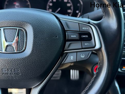 Used 2020 Honda Accord Sport image 32