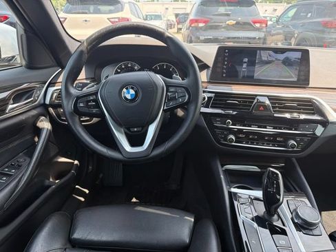 Used 2017 BMW 540i xDrive AWD/4WD image 23