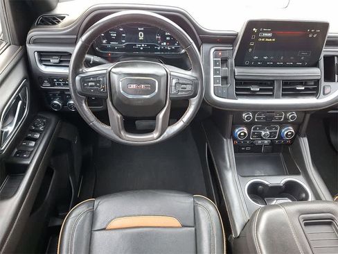 Used 2022 GMC Yukon AT4 image 21