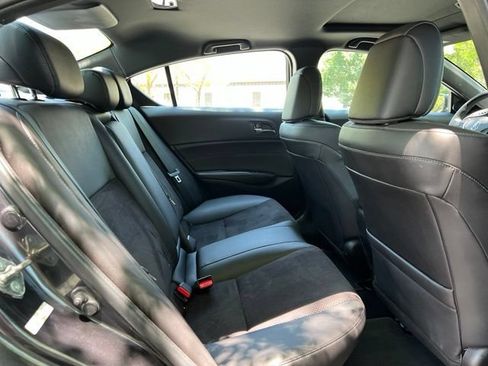 Used 2016 Acura ILX FWD image 19