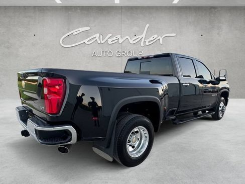 Used 2025 Chevrolet Silverado 3500 LTZ w/ LTZ Plus Package AWD/4WD image 16