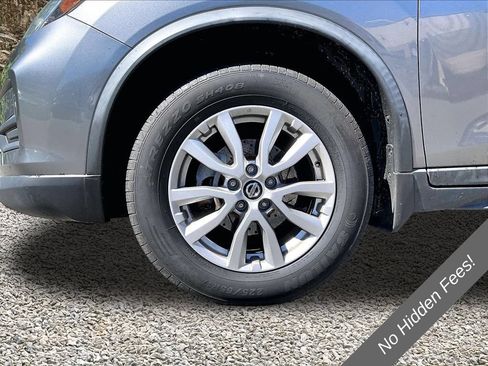 Used 2018 Nissan Rogue SV AWD/4WD image 8